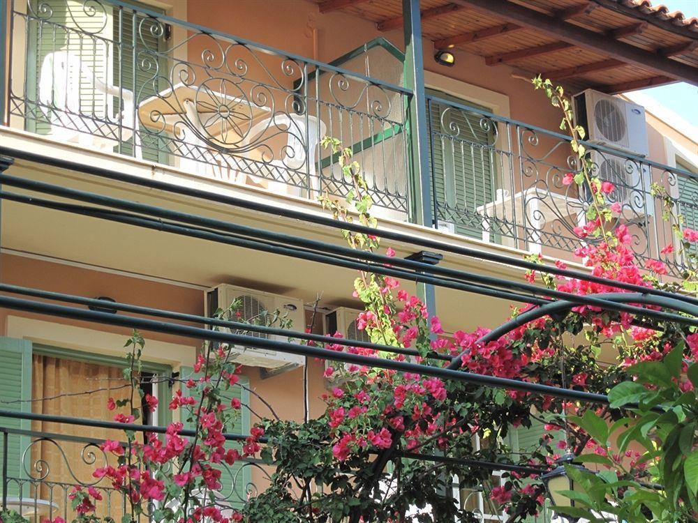 Philippos Hotel Kassiopi Exterior foto